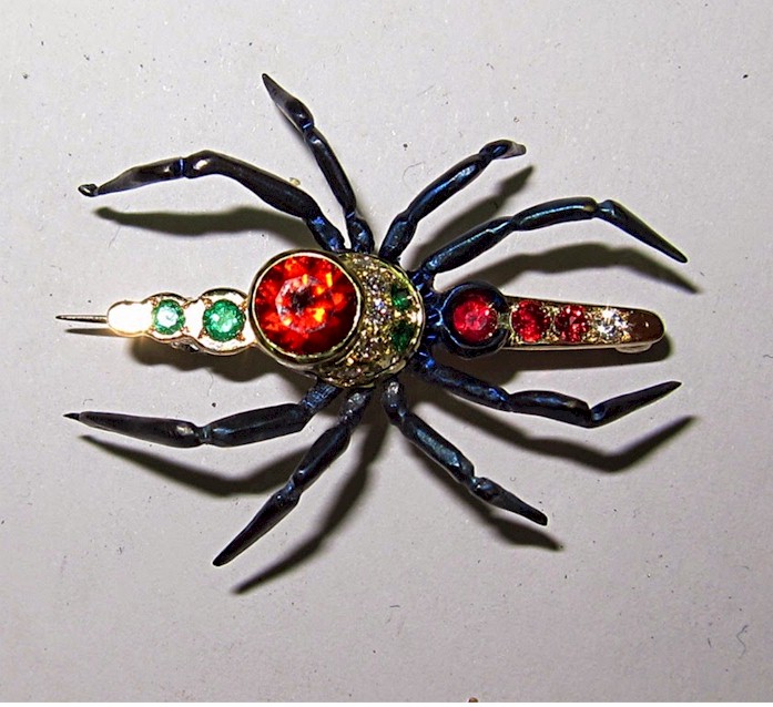 Nest Wall Sculpture has hidden a Spider Brooch